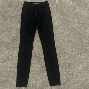 Black skinny jeans in great condition